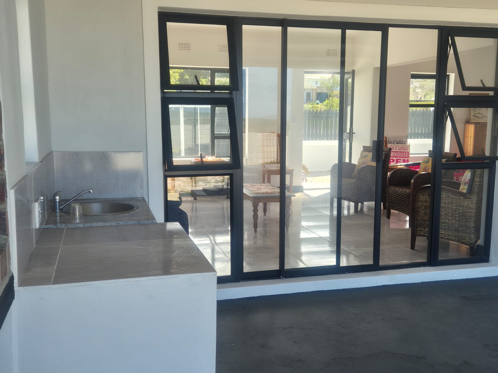 3 Bedroom Property for Sale in Heuningkloof Western Cape